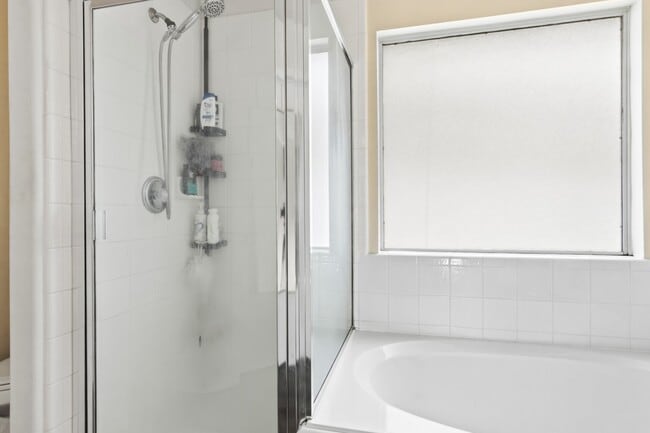 Building Photo - 20214 Ribbonwood Point Ct