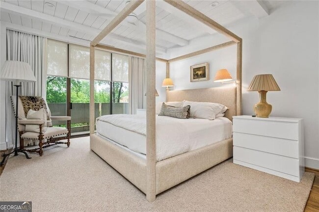 Building Photo - 2575 Peachtree Rd NE