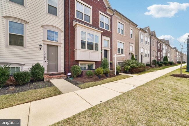 Building Photo - 13706 Petrel St