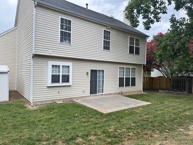 Building Photo - 3820 Windstream Way