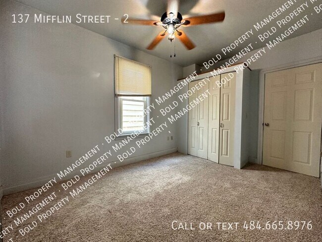 Building Photo - 137 Mifflin St