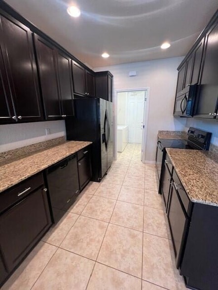 Building Photo - 1240 Turnbridge Dr