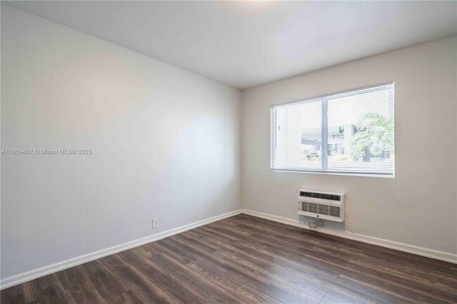 Building Photo - 6871 Abbott Ave