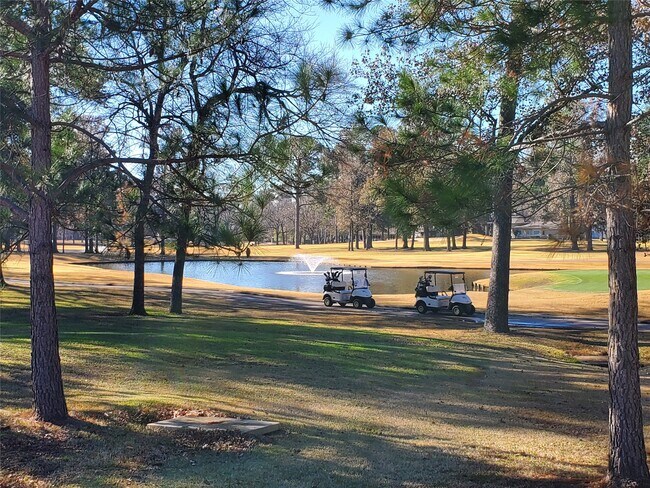 Building Photo - 12900 Walden Rd