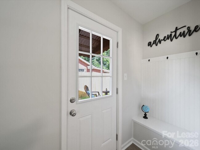 Building Photo - 2213 Milton Rd