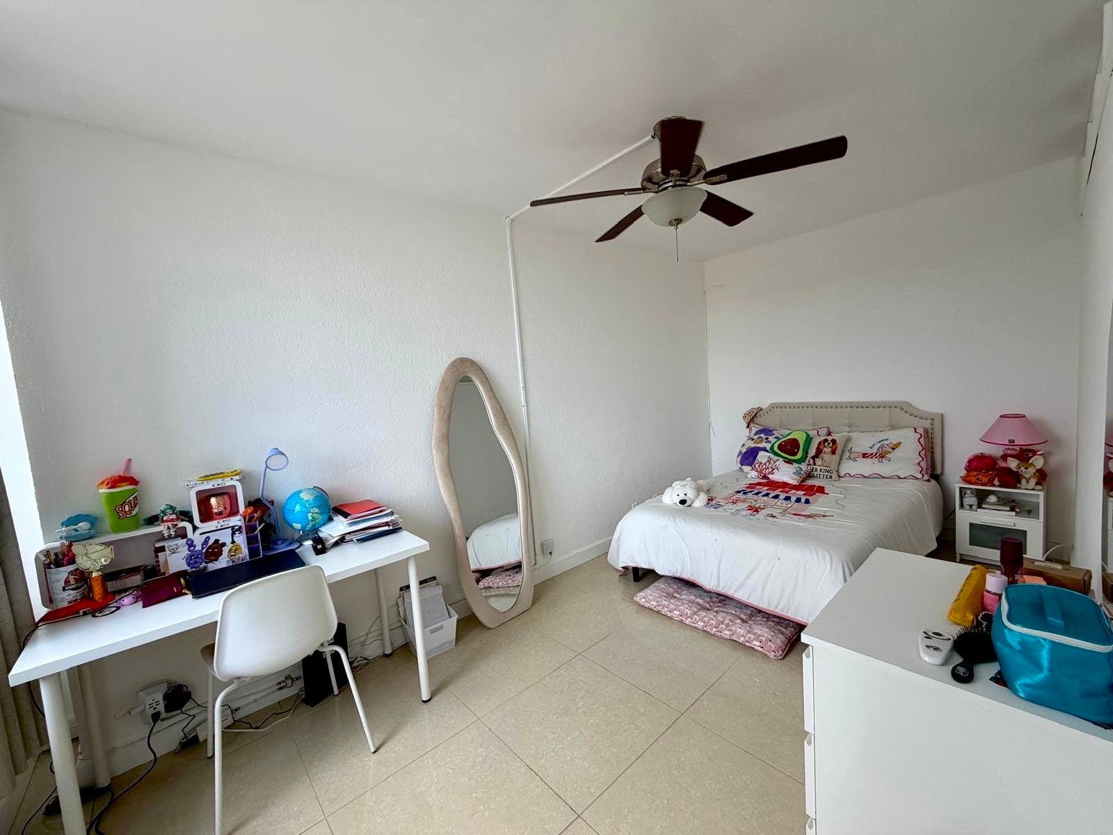 Building Photo - 1000 West Ave