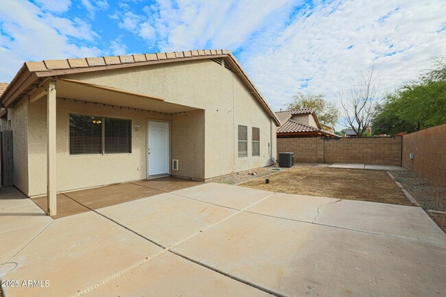 Building Photo - 1693 E Milky Way