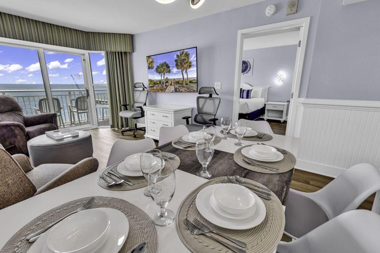 Building Photo - 2506 N Ocean Blvd