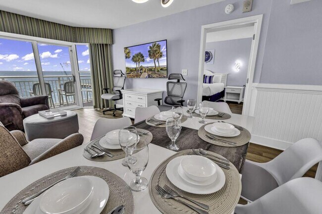 Building Photo - 2506 N Ocean Blvd