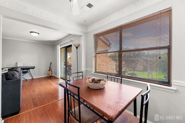 Building Photo - 131 Beverly Hl Ter