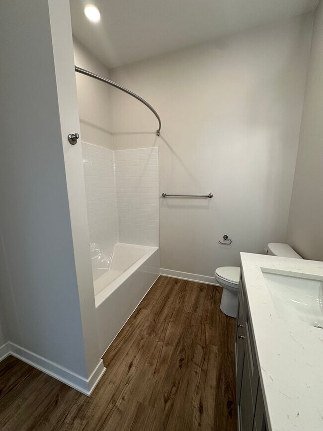 Building Photo - Brand-New Large 2 Bdrm Apartment Home