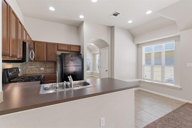 Building Photo - 15108 Walcott Dr