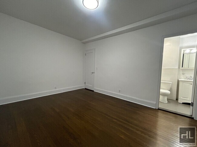 Building Photo - EAST 46 STREET