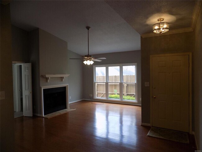 Building Photo - 4602 Cherry Tree Terrace
