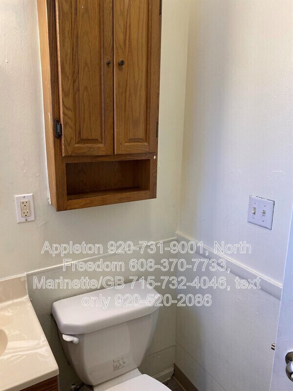 Building Photo - S7559 US-12