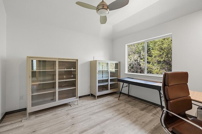 Building Photo - 2809 Rio Mesa Dr