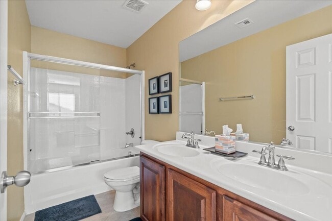 Building Photo - Beautiful Tuscan Inspired 3 Bedroom Home in Centennial Hills