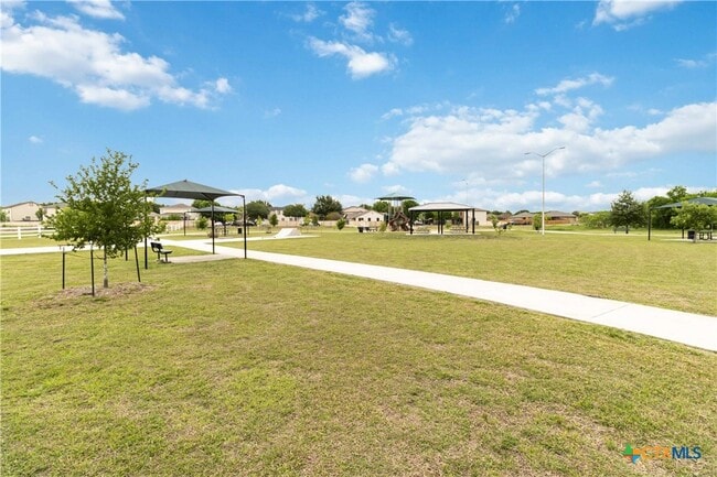 Building Photo - 421 Capistrano Dr