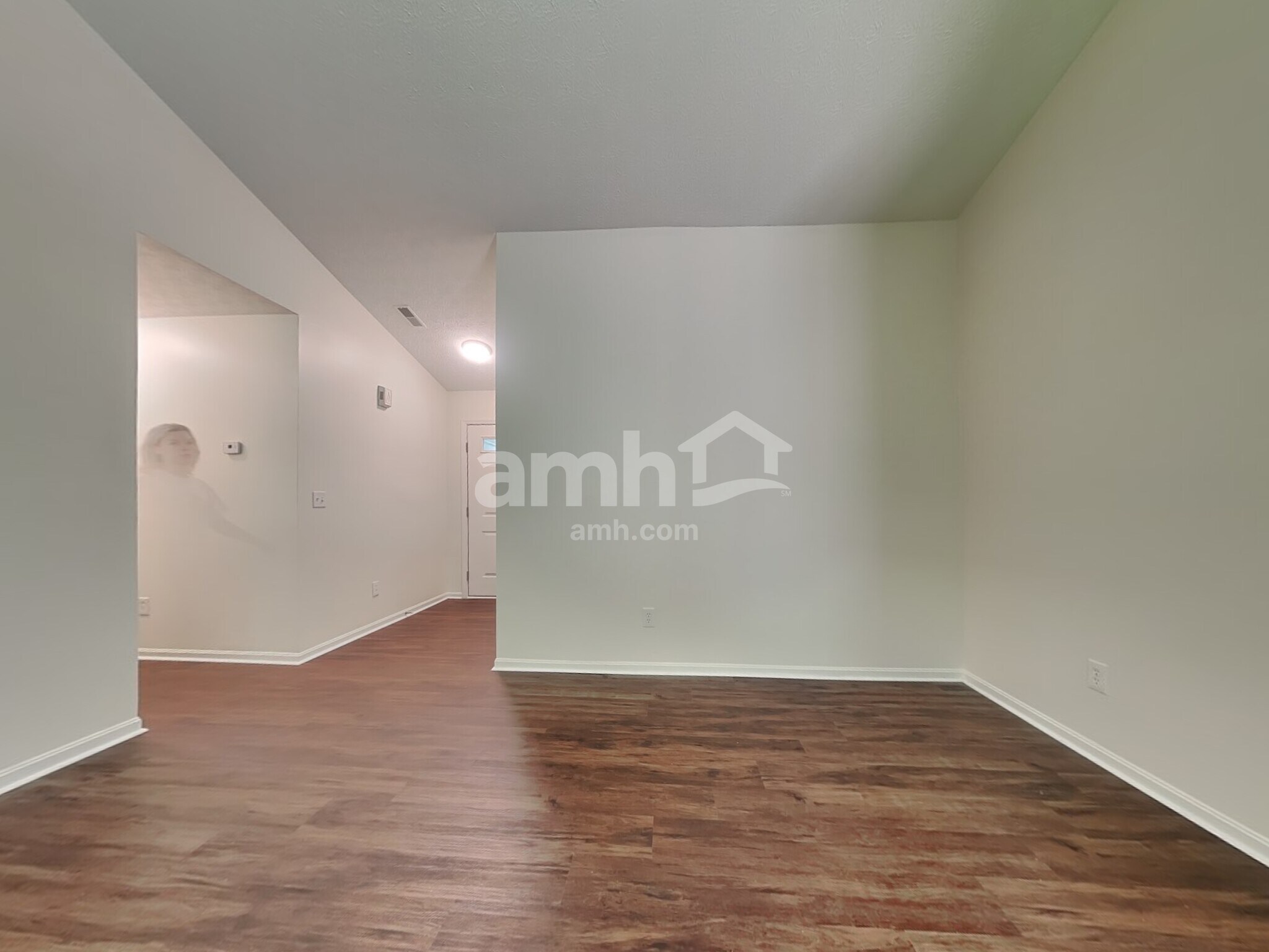 Building Photo - 3907 Little Creek Dr