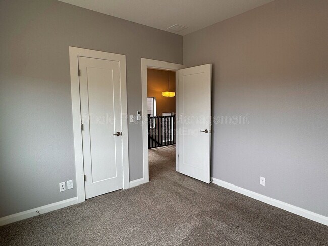 Building Photo - 6771 Larsh Dr