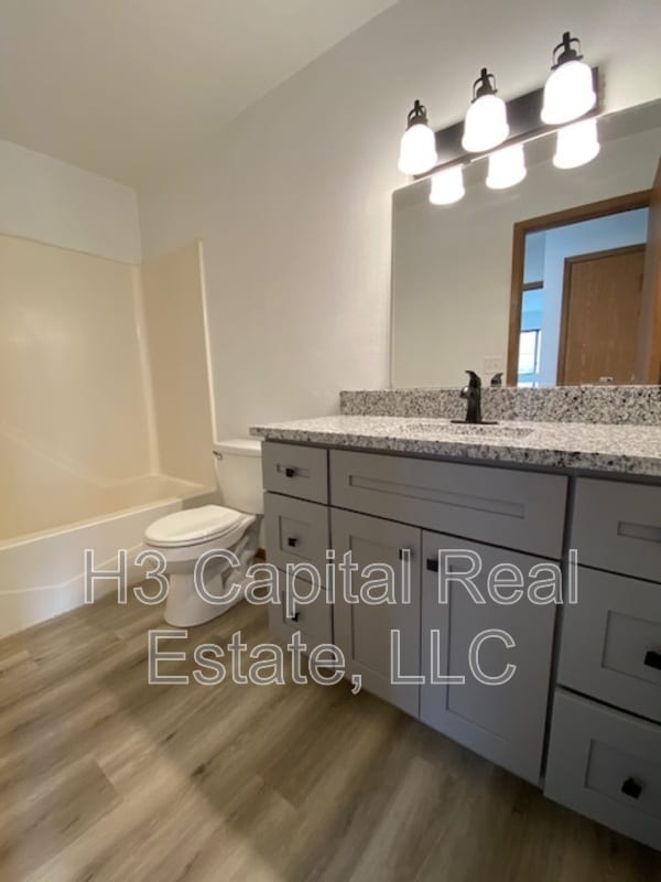 Building Photo - 620 Ganim Dr
