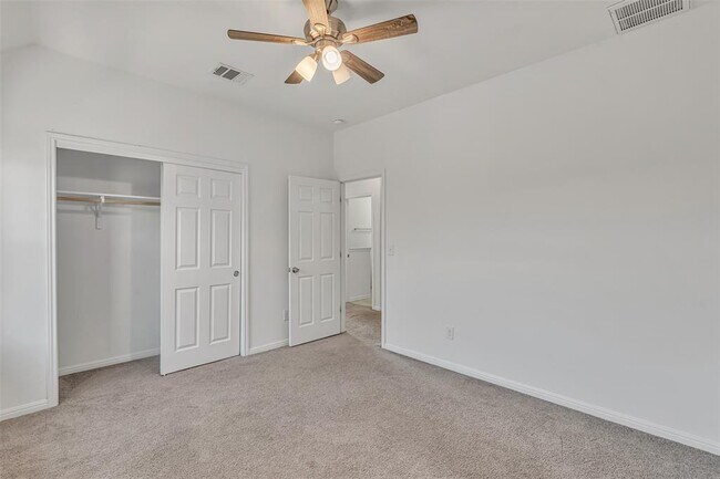 Building Photo - 620 Little Draw Ln