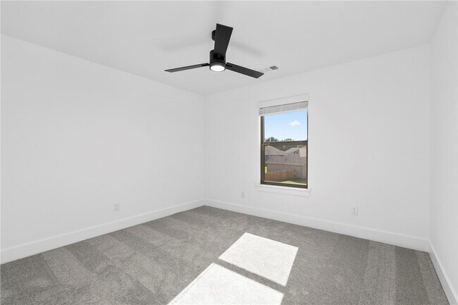 Building Photo - 64 W Gilpin St