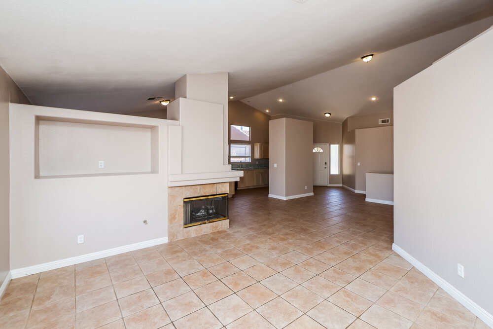 Building Photo - 120 Mint Orchard Dr