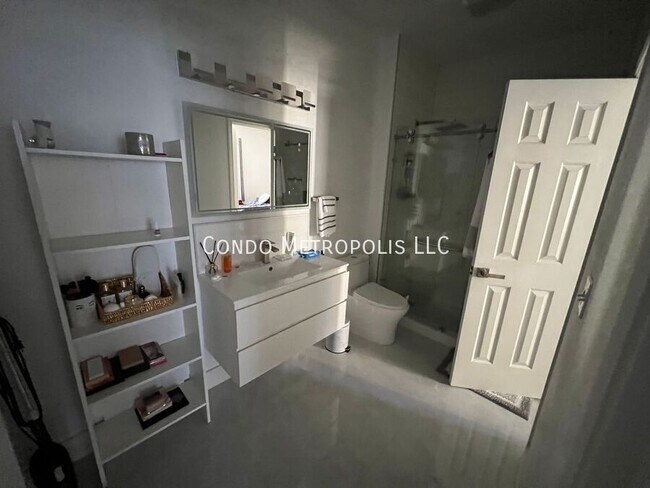 Building Photo - 2600 Robert Trent Jones Dr