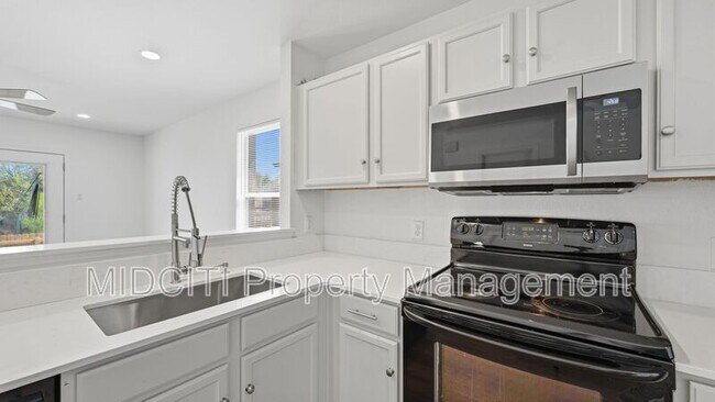 Building Photo - 11309 Autumn Ash Dr