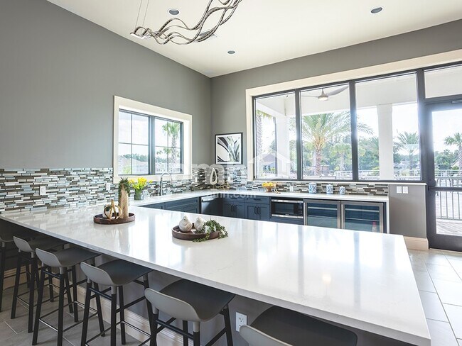 Building Photo - 27280 St Andrews Ave