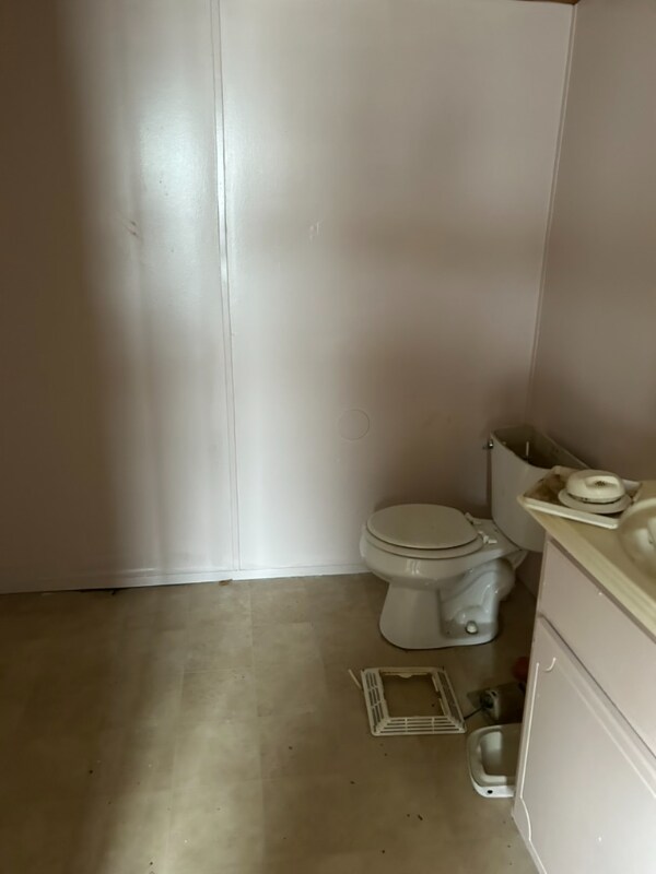 Building Photo - 161 Gibson Cir