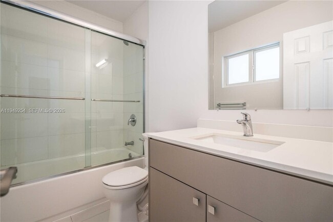 Building Photo - 1185 98th St