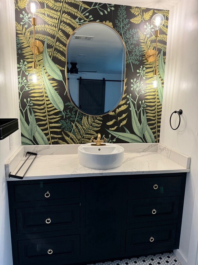 Building Photo - 14007 Dominique Dr