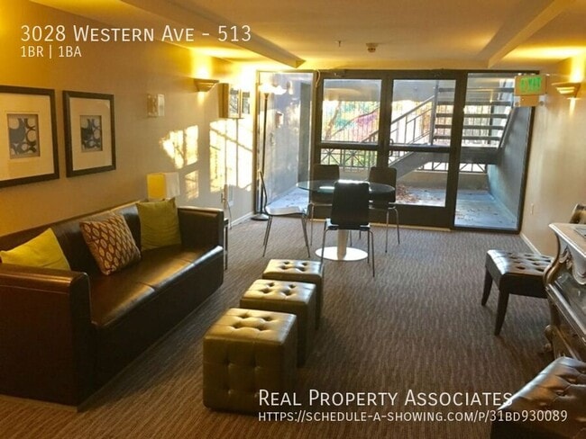 Building Photo - 3028 Western Ave