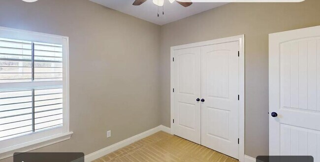 Building Photo - 763 Fairway Pointe Cove W