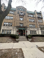 Building Photo - The Drake