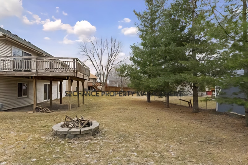 Building Photo - 228 126th Ave NW