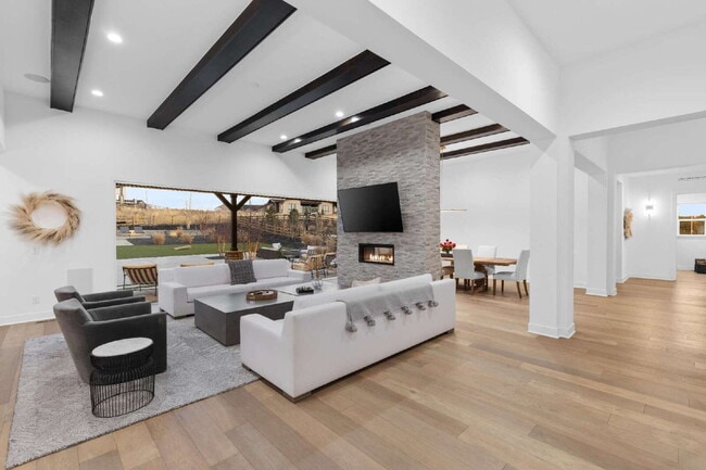 Building Photo - Colorado Luxury Redefined | Custom Ranch with Exceptional Outdoor Living & Designer Finishes