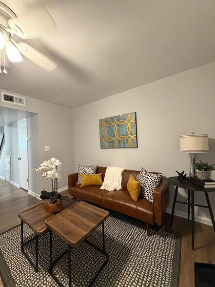 Interior Photo - Beautiful Chesney Woods Townhomes
