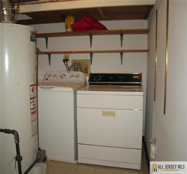 Building Photo - 152 Darwin Ln
