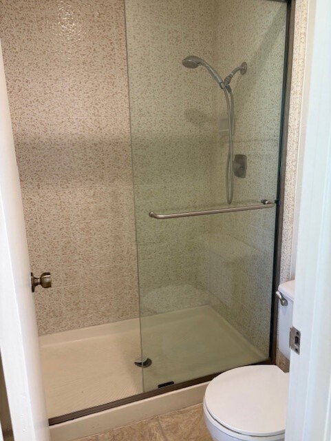 Primary shower - 28875 Conejo View Dr