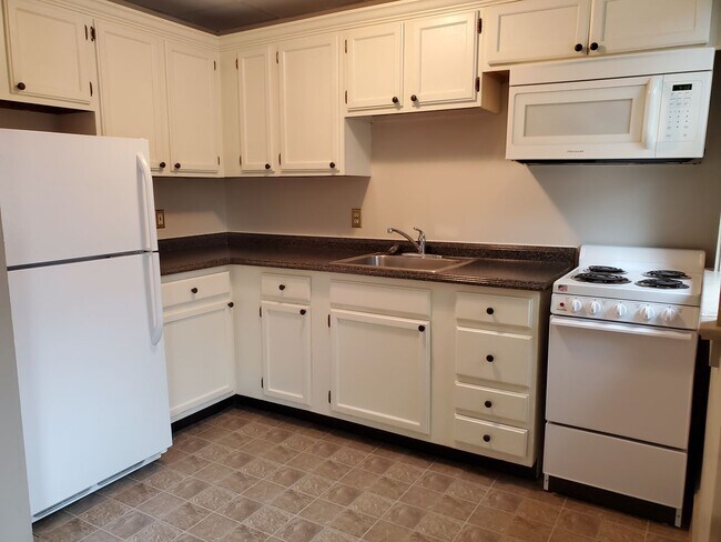 Building Photo - First Floor 1 Bedroom near Downtown Lancaster