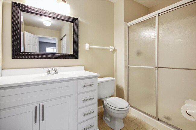 Building Photo - 17048 Sandalwood Creek Dr