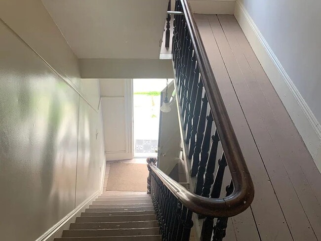 Building Photo - 15 Seavey St