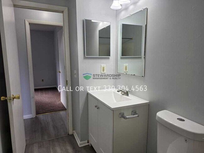 Building Photo - 519 Taff Cir