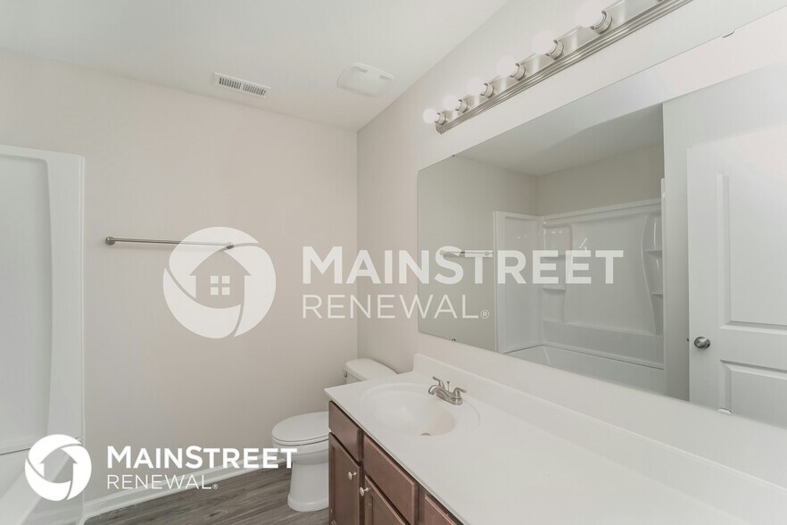 Building Photo - 11123 Silver Glen Ln