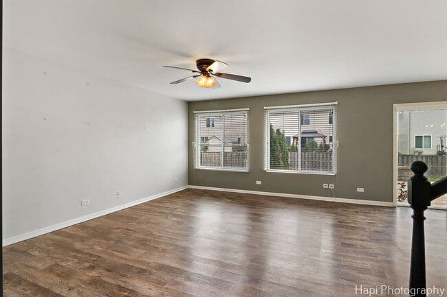 Building Photo - 1145 Adagio Dr
