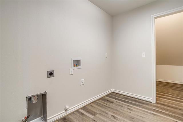 Building Photo - 4536 St James Dr