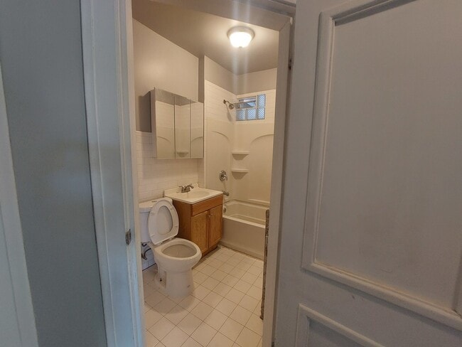 Building Photo - 3104 W 64th St